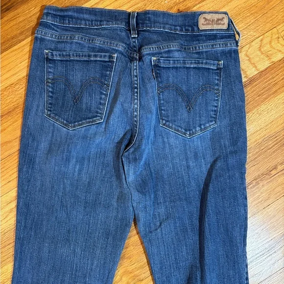 Vintage Classic Levi’s 505 Denim Jeans - Picture 5 of 6